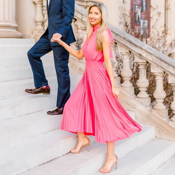 Red Dress Boutique Pink Midi Dress - Picture 3 of 3